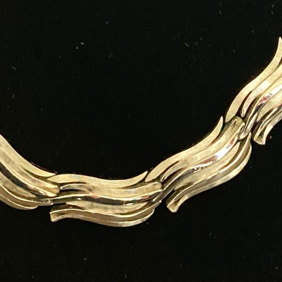 Vintage Trifari Silver Tone Collar Necklace Long Thread Statement in Great Shape - Picture 5 of 8